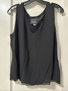 Akris Black Sleeveless V-Neck Chiffon Camisole with Lace Trim